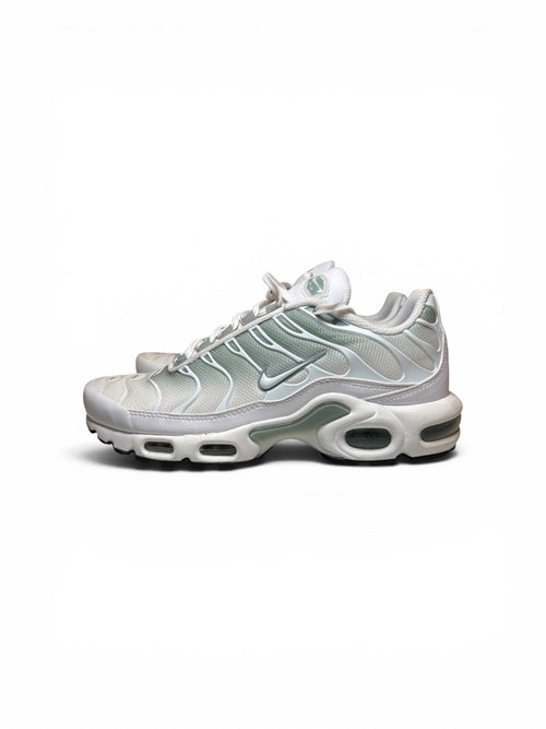 NIKE TN AIR MAX Pre owned